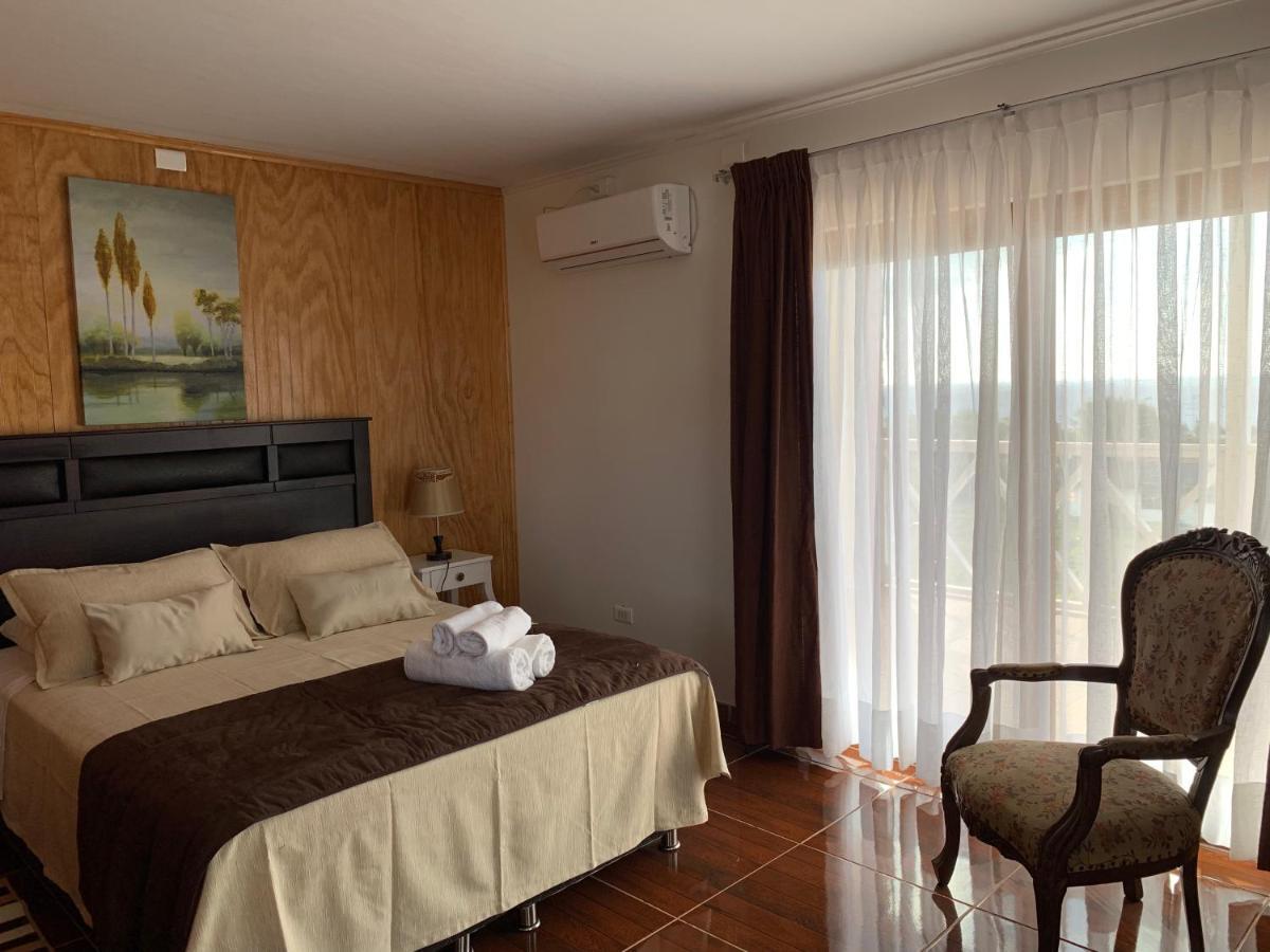 Teanehi Bed & Breakfast Hanga Roa Exterior foto